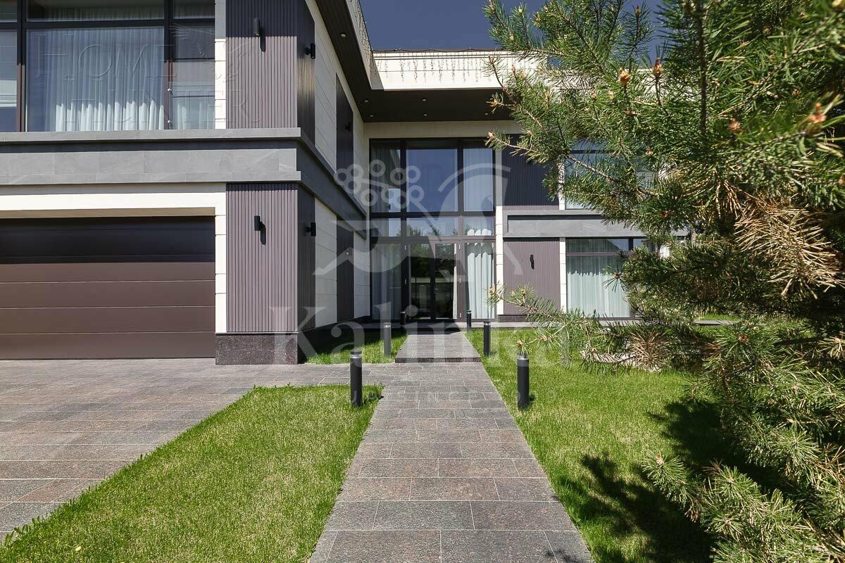 2-этажный коттедж 1 145 м² с отделкой