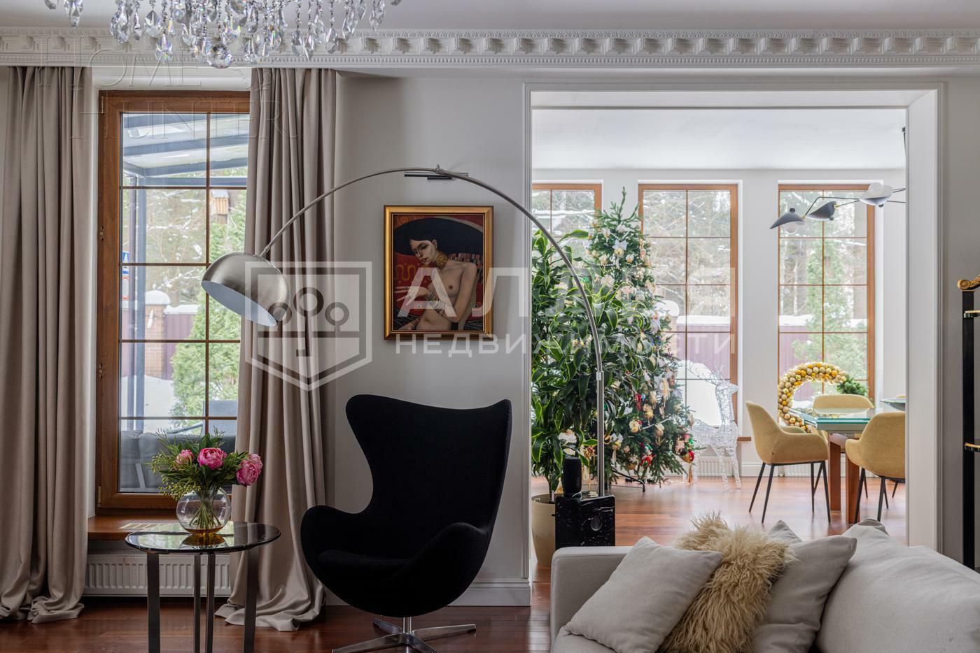 2-этажный коттедж 440 м² с отделкой