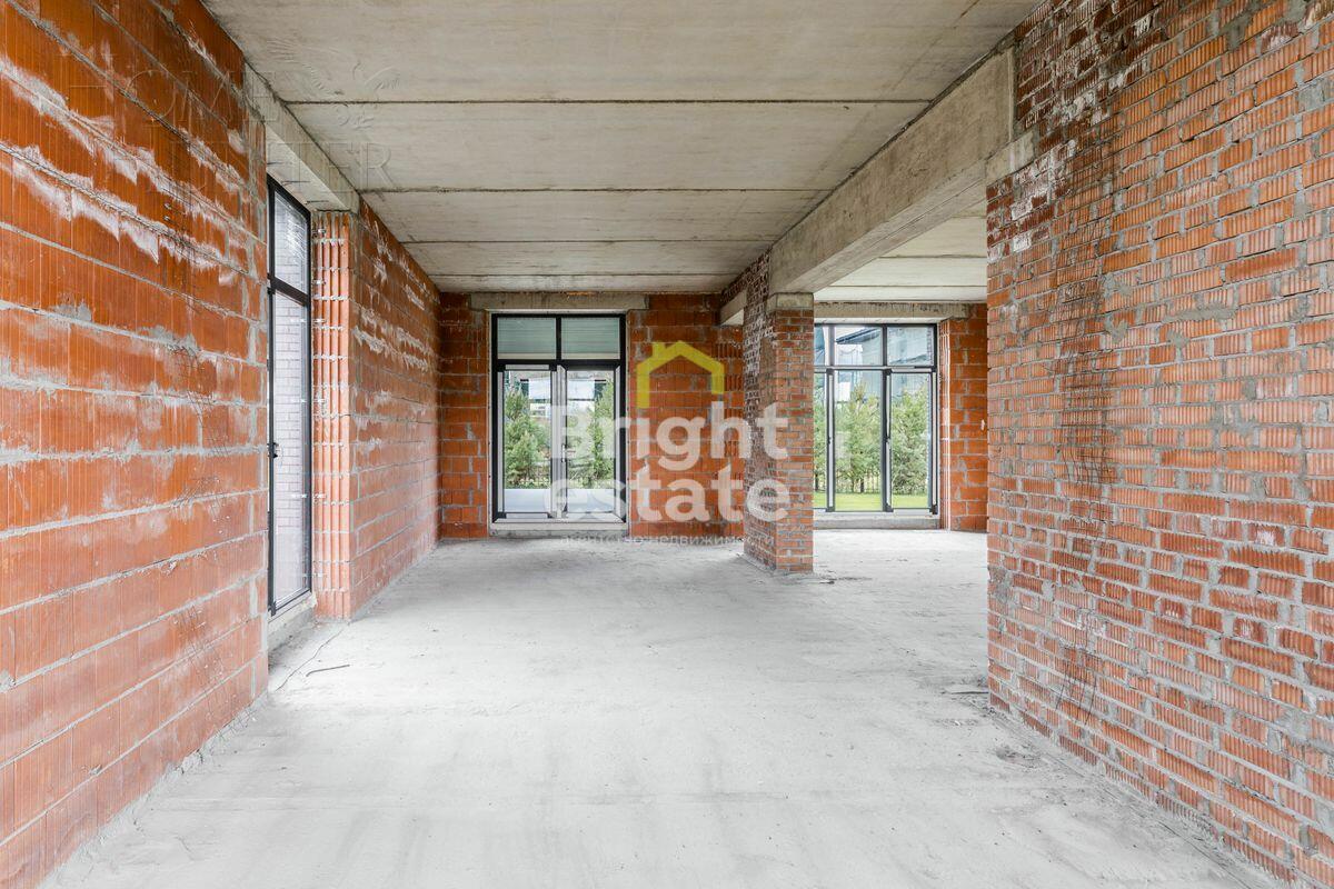 2-этажный коттедж 307 м² без отделки