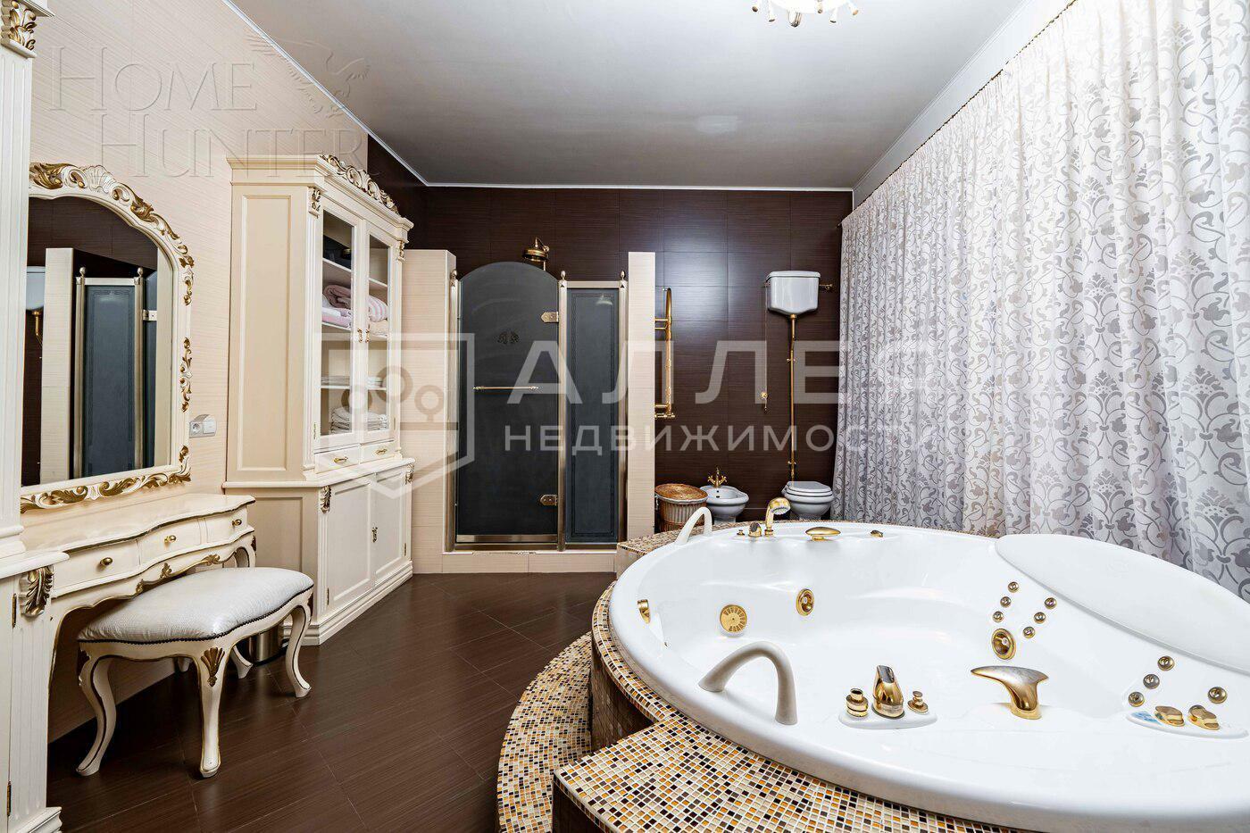 2-этажный коттедж 692 м² с отделкой