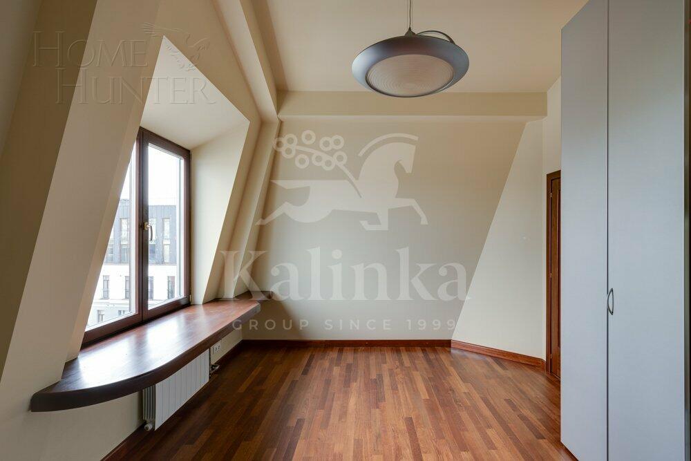 4-КОМН. ПЕНТХАУС С ОТДЕЛКОЙ 142 М² НА 5 ЭТАЖЕ