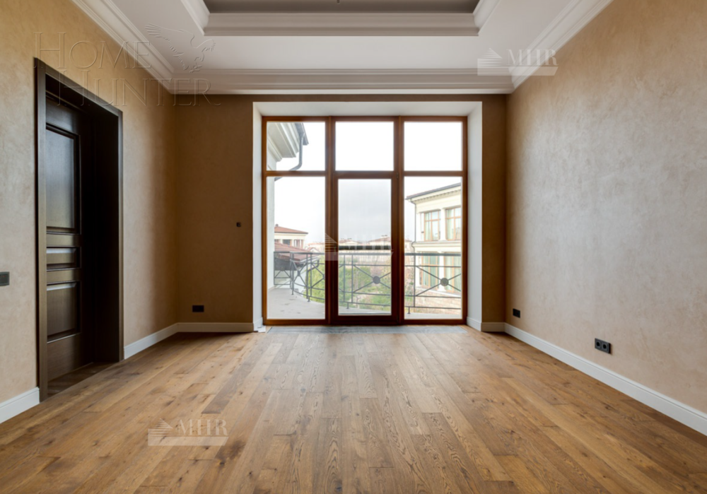 2-этажный коттедж 1 250 м² с отделкой