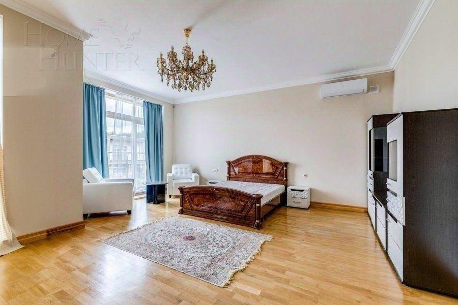 3-этажный таунхаус 264.6 м² с отделкой