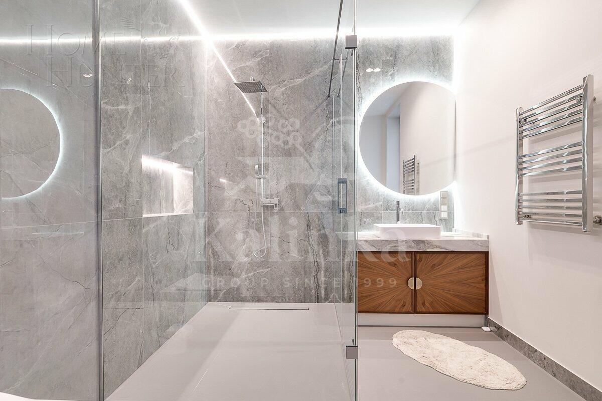 2-этажный коттедж 1 145 м² с отделкой
