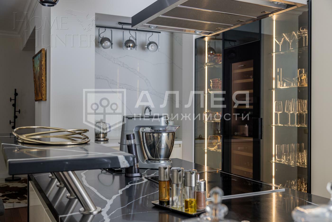 2-этажный коттедж 440 м² с отделкой