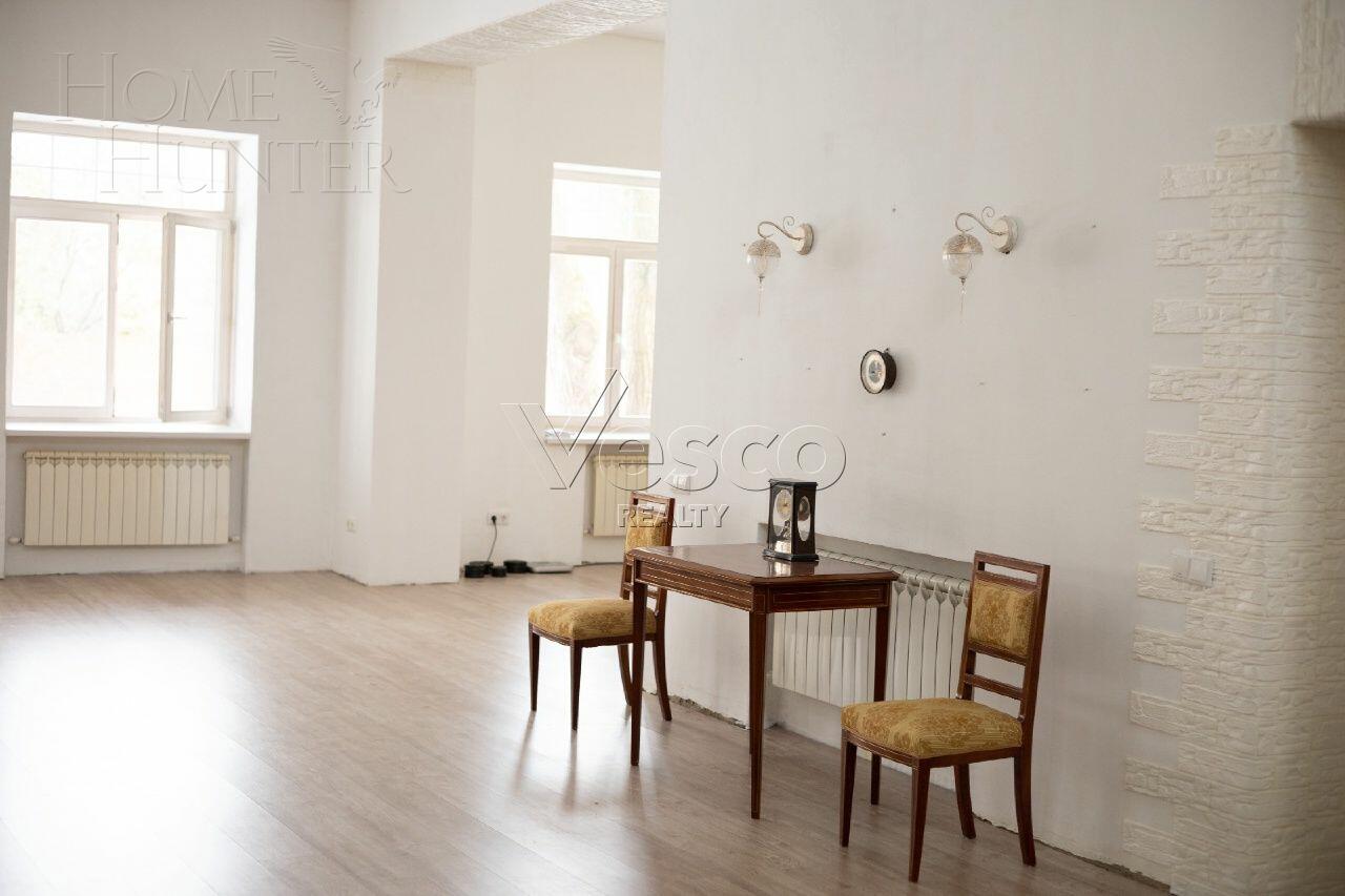 2-этажный коттедж 1 043 м² без отделки