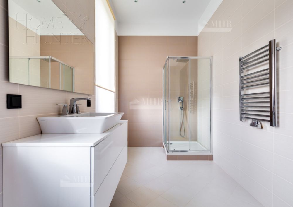 2-этажный коттедж 1 250 м² с отделкой