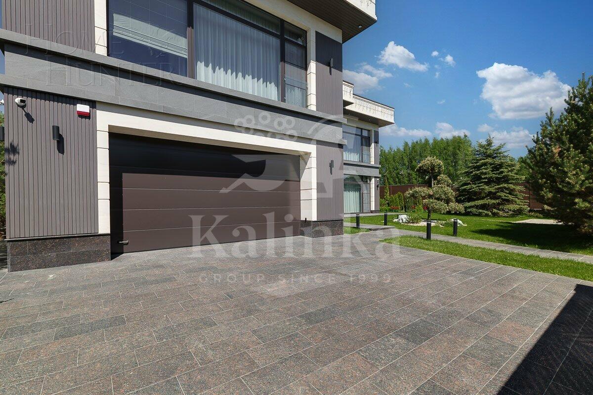 2-этажный коттедж 1 145 м² с отделкой