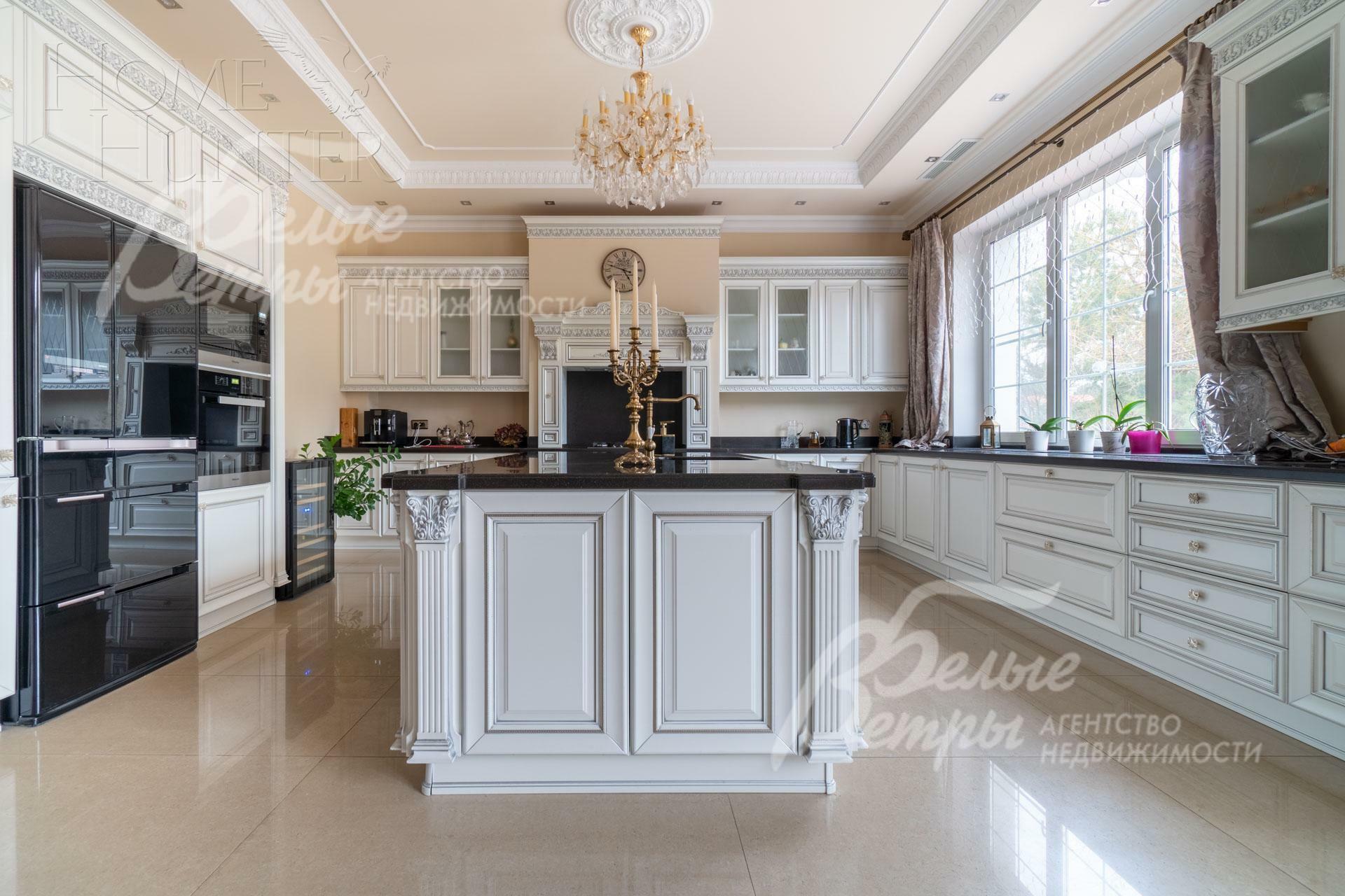 2-этажный коттедж 560 м² с отделкой