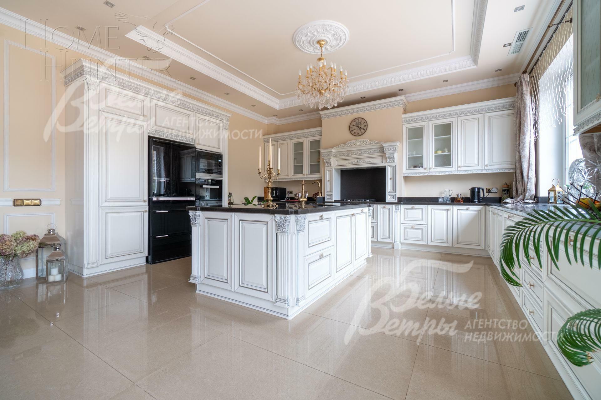 2-этажный коттедж 560 м² с отделкой