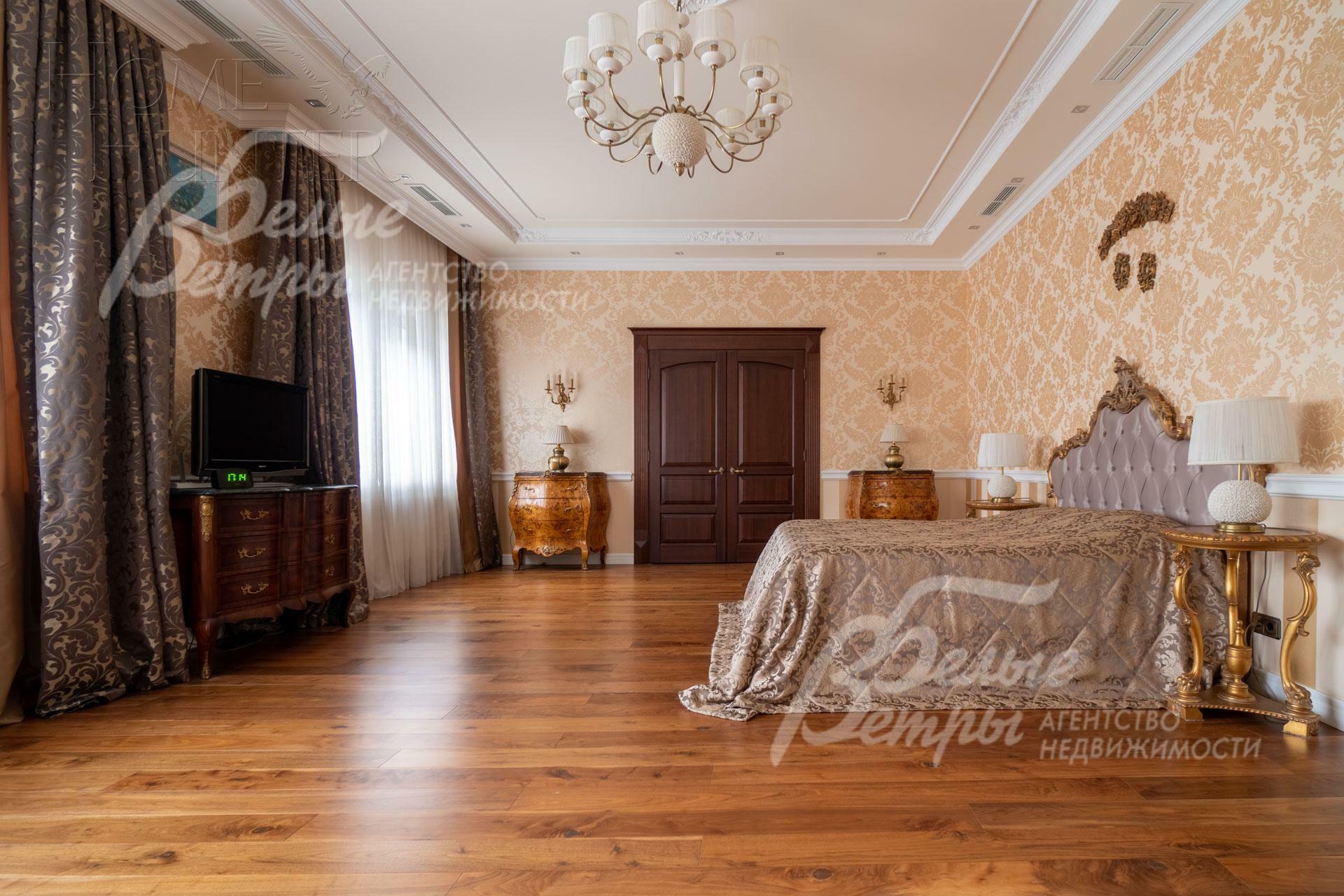 2-этажный коттедж 560 м² с отделкой