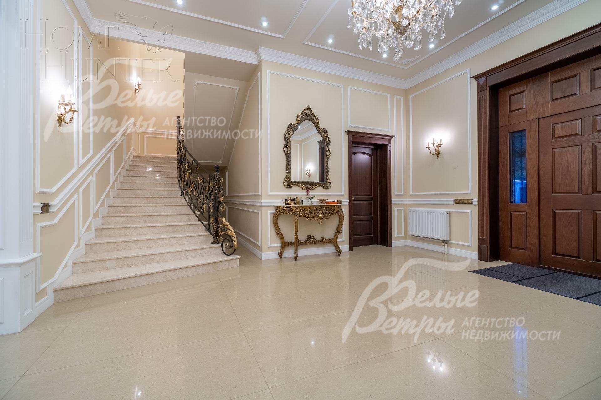 2-этажный коттедж 560 м² с отделкой