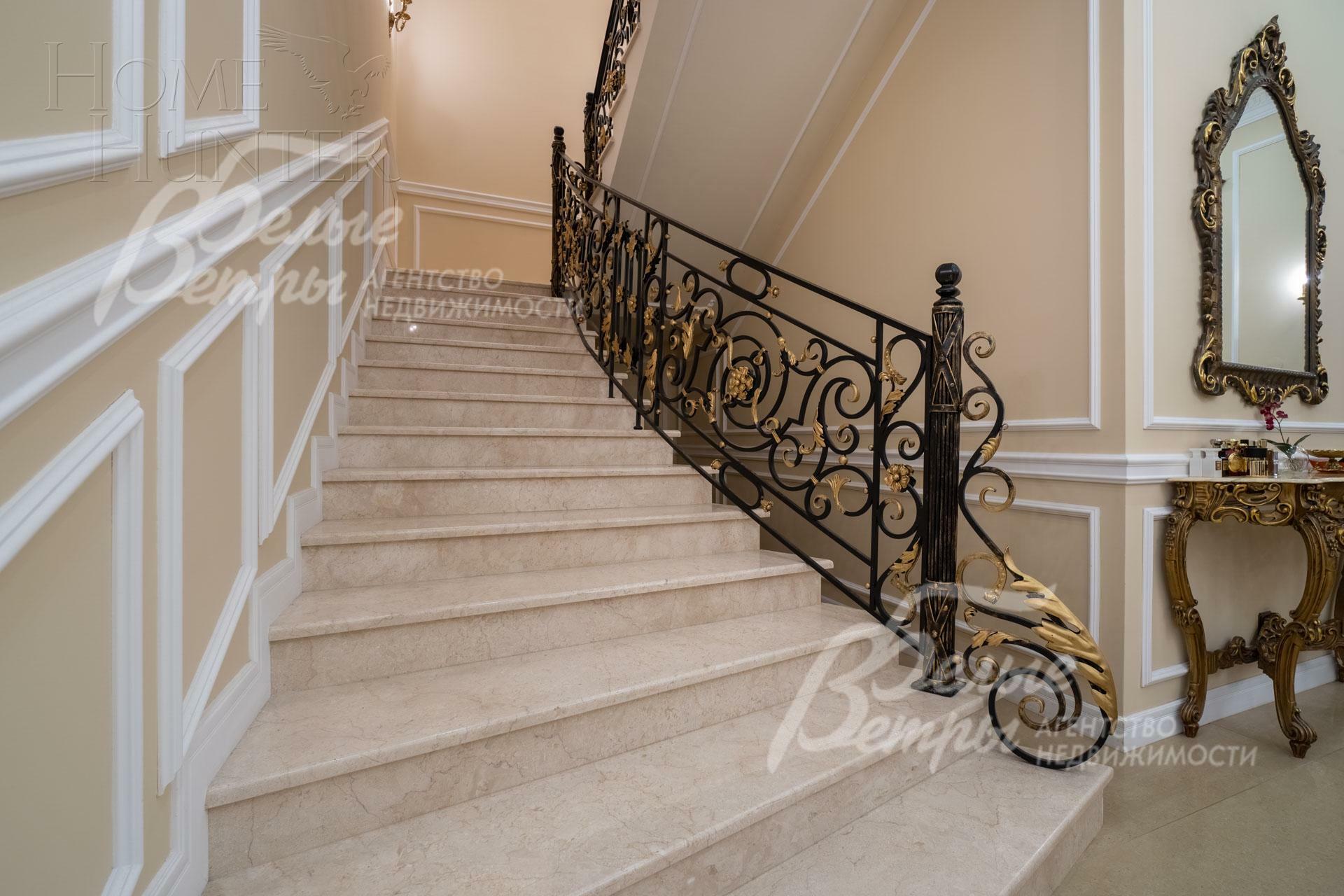 2-этажный коттедж 560 м² с отделкой