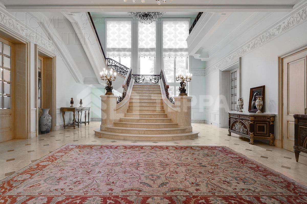 3-этажный коттедж 1 645 м² с отделкой