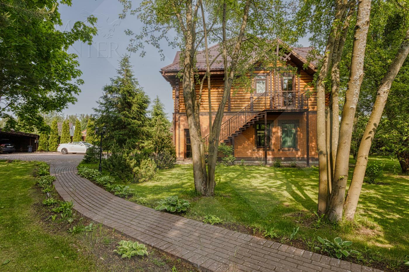 2-этажный коттедж 640 м² с отделкой