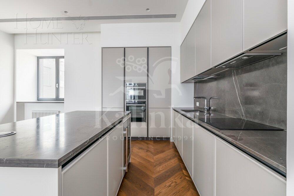 3-КОМН. КВАРТИРА С ОТДЕЛКОЙ 156 М² НА 2 ЭТАЖЕ