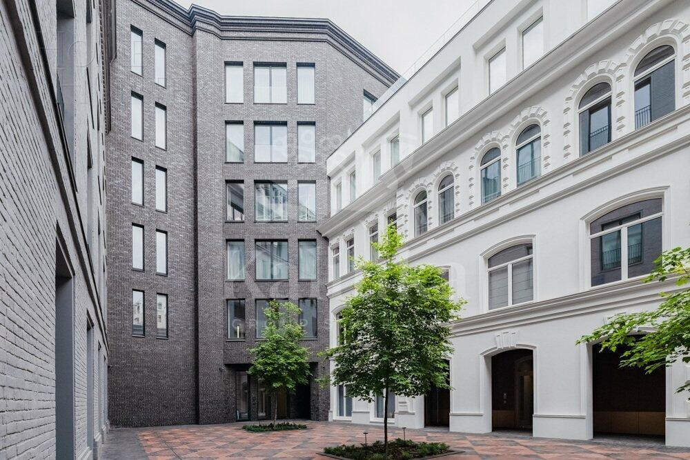 3-КОМН. КВАРТИРА С ОТДЕЛКОЙ 156 М² НА 2 ЭТАЖЕ