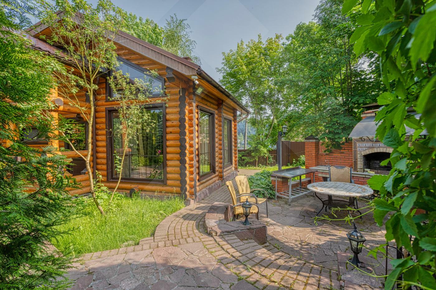 2-этажный коттедж 640 м² с отделкой