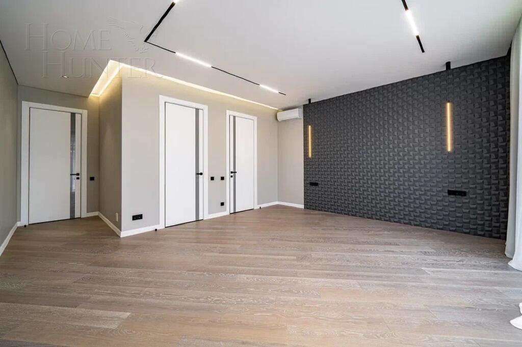 2-этажный коттедж 600 м² с отделкой