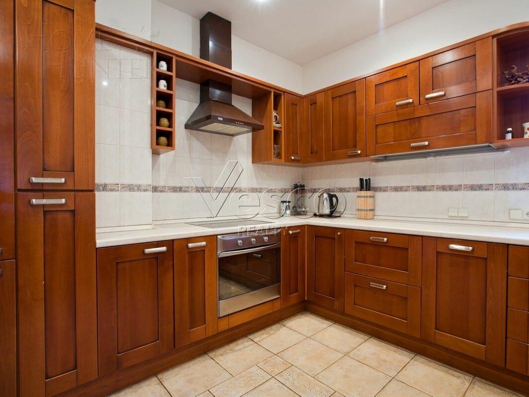 2-этажный коттедж 650 м² с отделкой