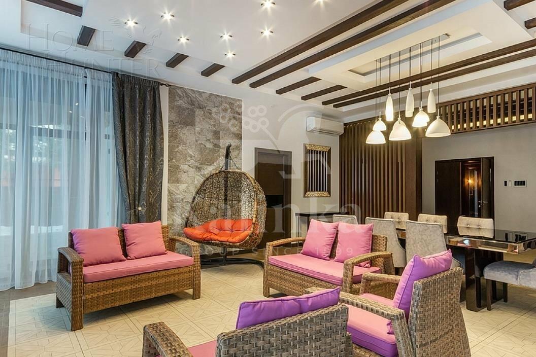 2-этажный коттедж 450 м² с отделкой