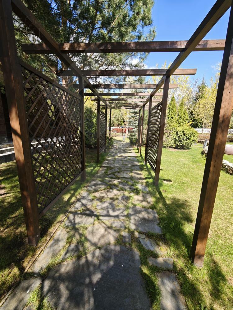 3-этажный коттедж 900 м² с отделкой