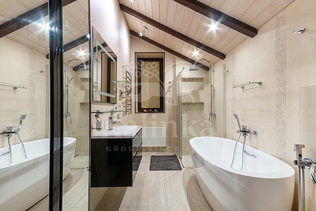 2-этажный коттедж 450 м² с отделкой