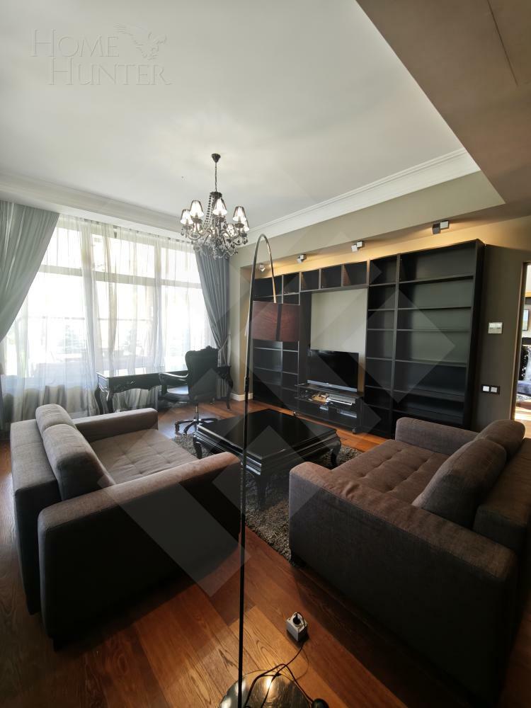 3-этажный коттедж 900 м² с отделкой