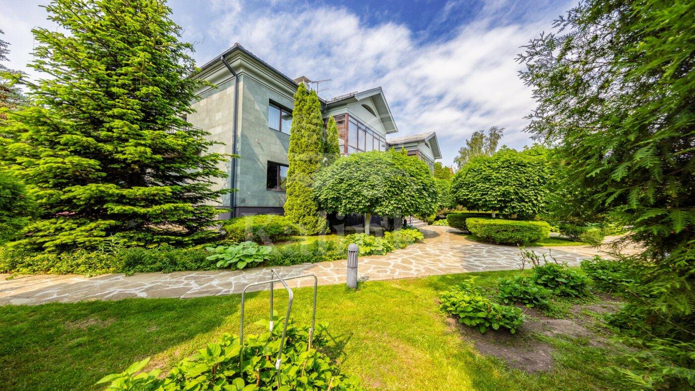 2-этажный коттедж 630 м² с отделкой