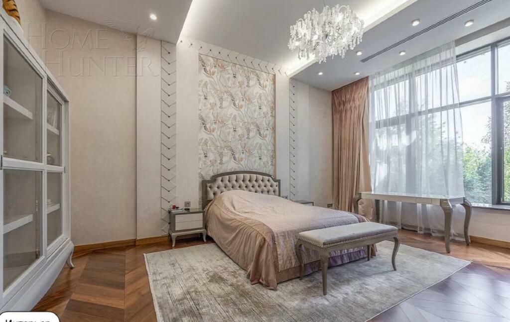 3-этажный коттедж 1 206 м² с отделкой