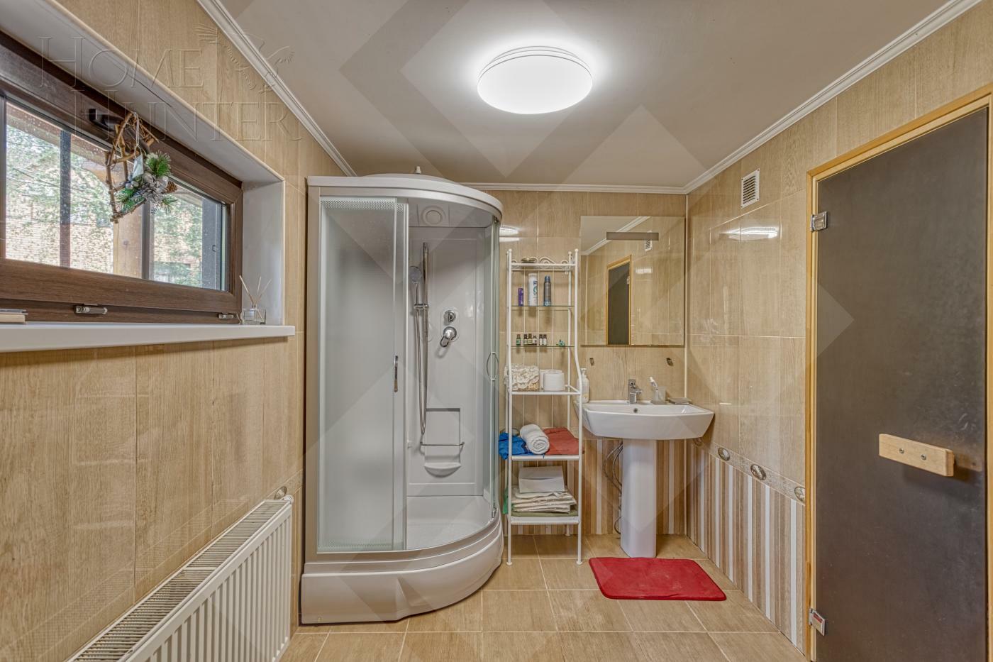 2-этажный коттедж 640 м² с отделкой