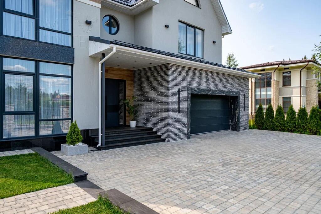 2-этажный коттедж 600 м² с отделкой