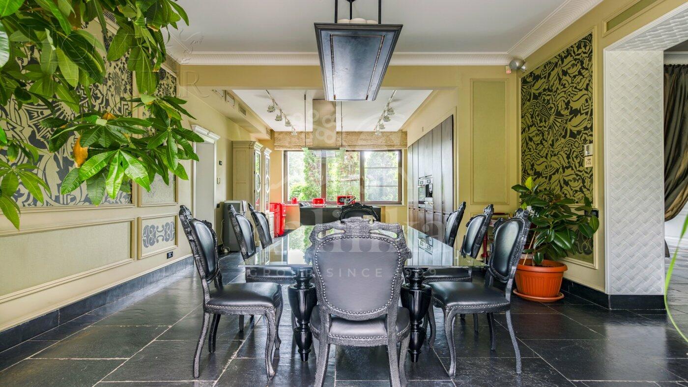 2-этажный коттедж 630 м² с отделкой