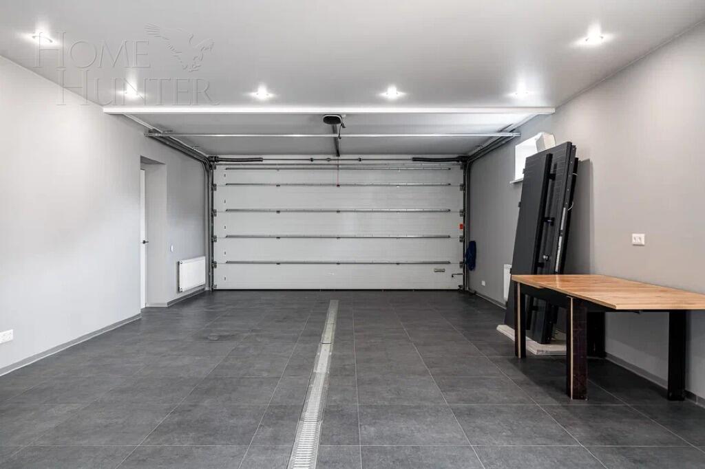 3-этажный коттедж 1 141 м² с отделкой