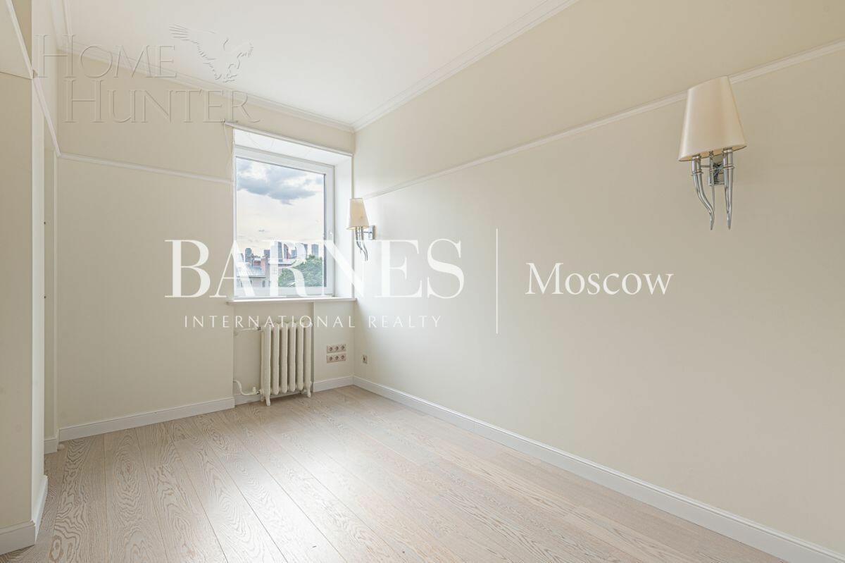 2-УРОВНЕВАЯ КВАРТИРА С ОТДЕЛКОЙ 176 М² НА 5 ЭТАЖЕ