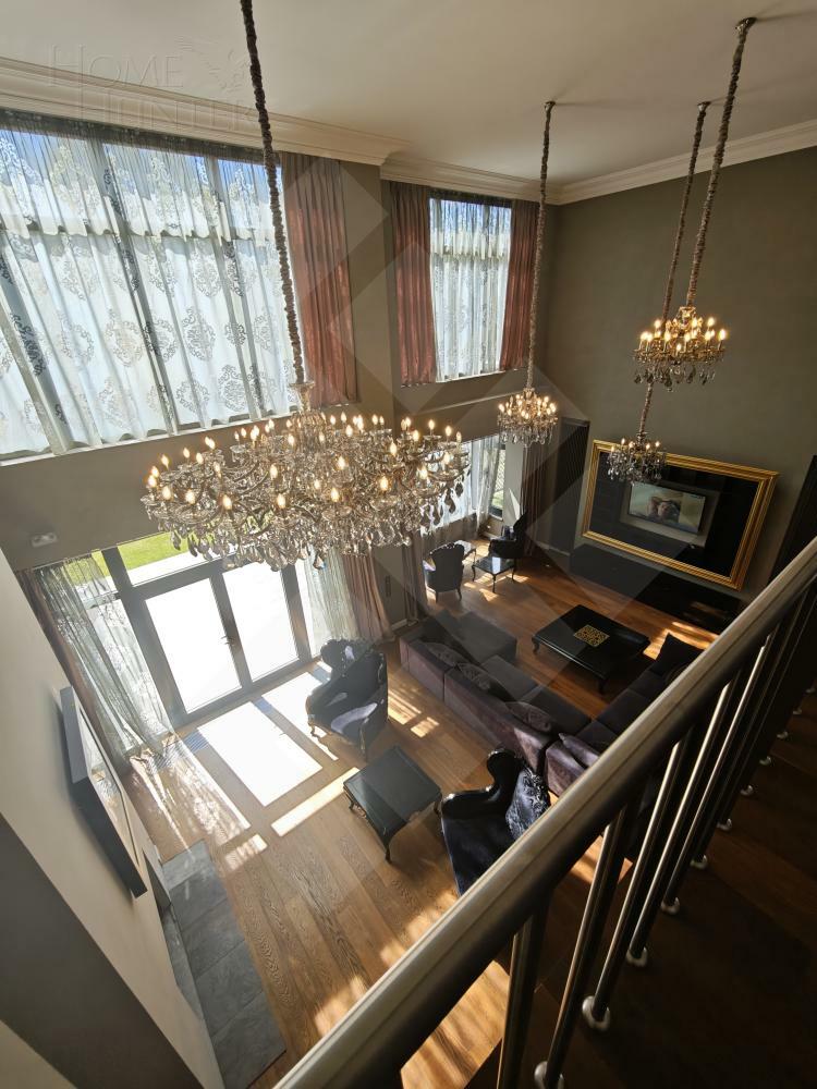 3-этажный коттедж 900 м² с отделкой