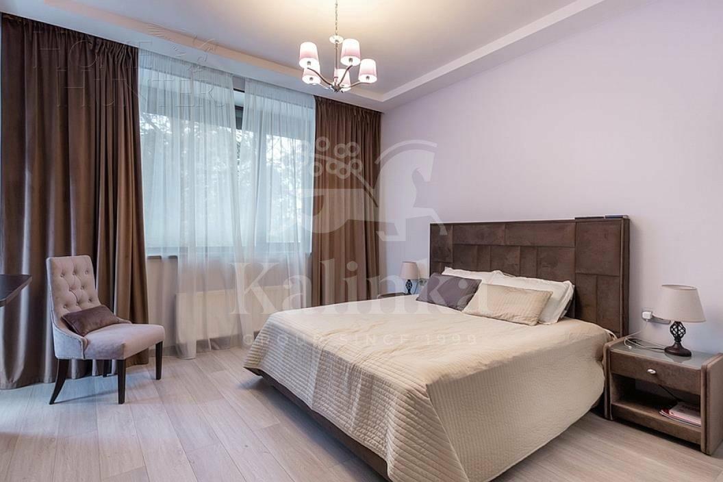 2-этажный коттедж 450 м² с отделкой