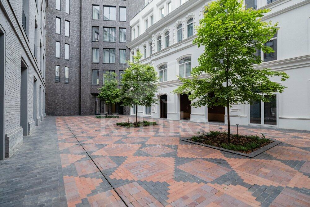 3-КОМН. КВАРТИРА С ОТДЕЛКОЙ 156 М² НА 2 ЭТАЖЕ