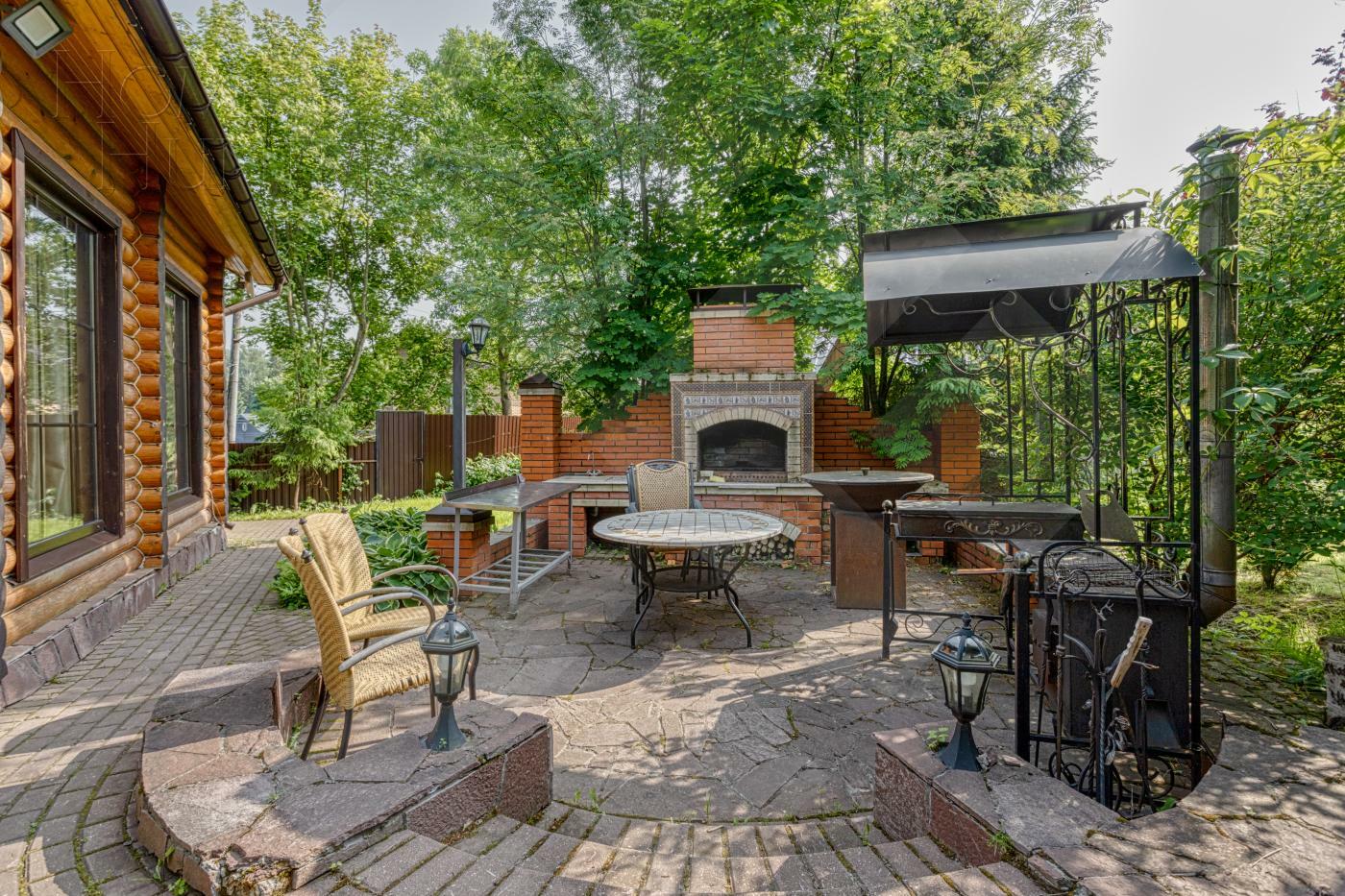 2-этажный коттедж 640 м² с отделкой