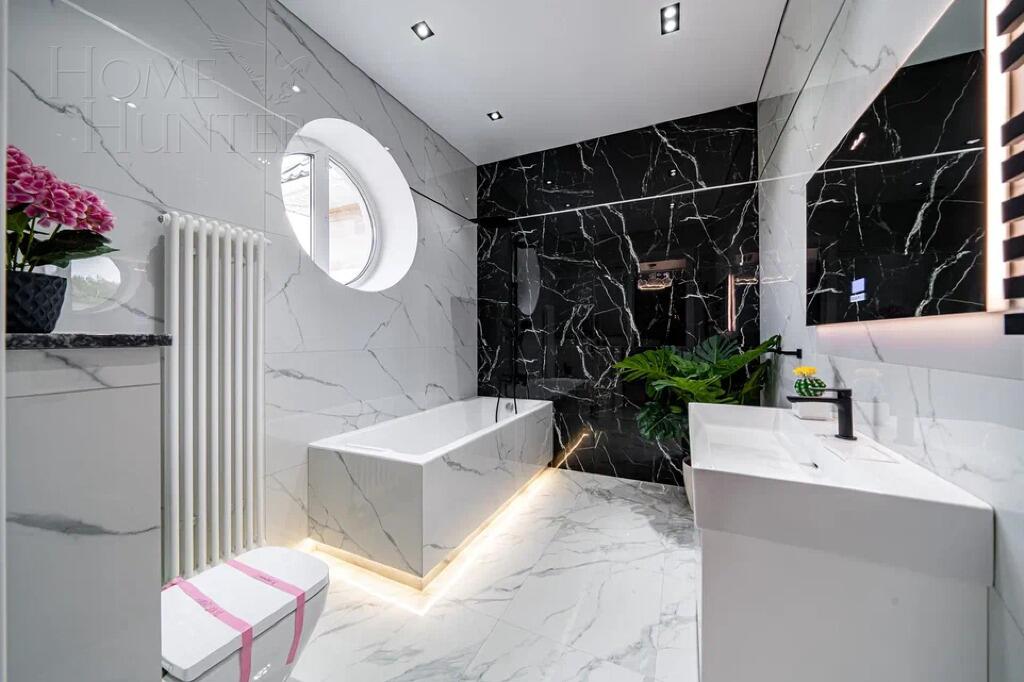 2-этажный коттедж 600 м² с отделкой