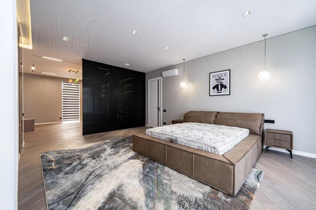 2-этажный коттедж 600 м² с отделкой