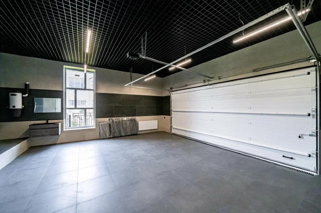 2-этажный коттедж 600 м² с отделкой
