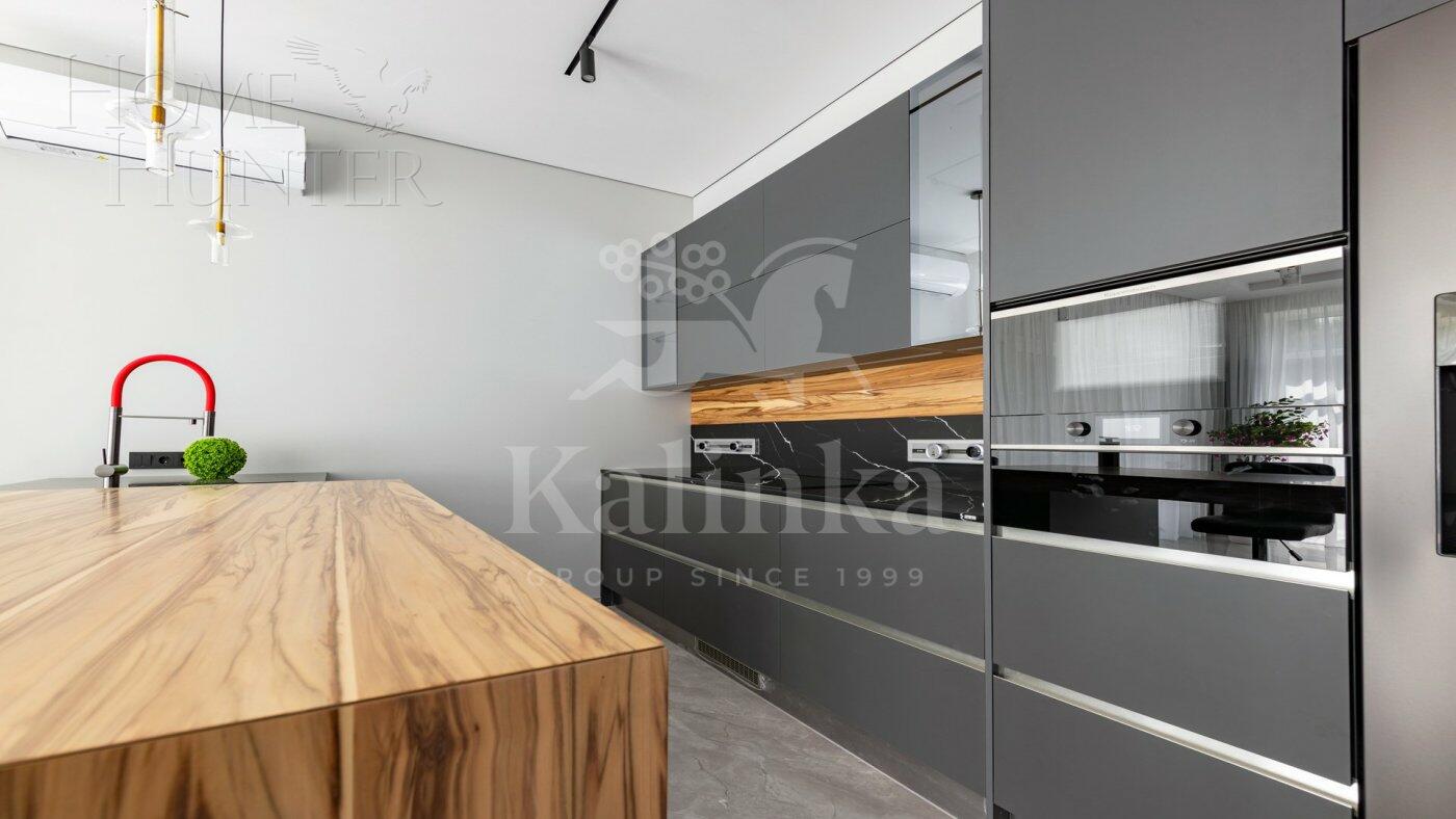 2-этажный коттедж 600 м² с отделкой