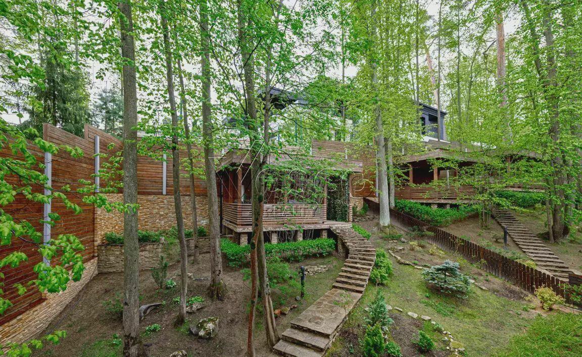 2-этажный таунхаус 430 м² с отделкой