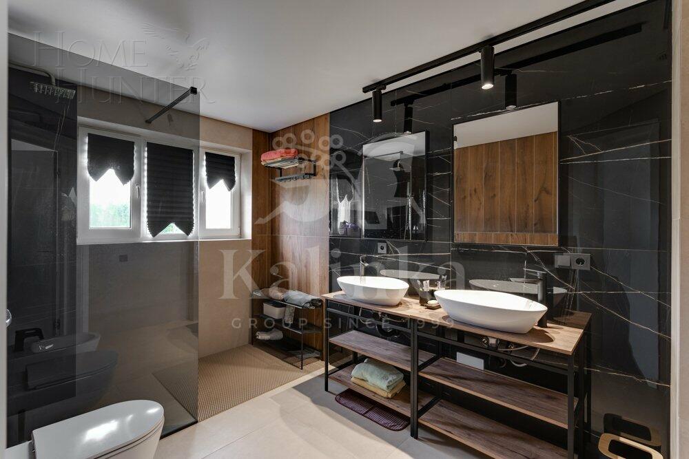 2-этажный коттедж 200 м² с отделкой