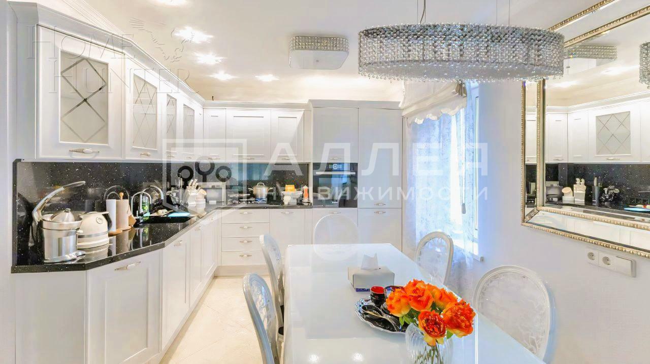 2-этажный коттедж 250 м² с отделкой