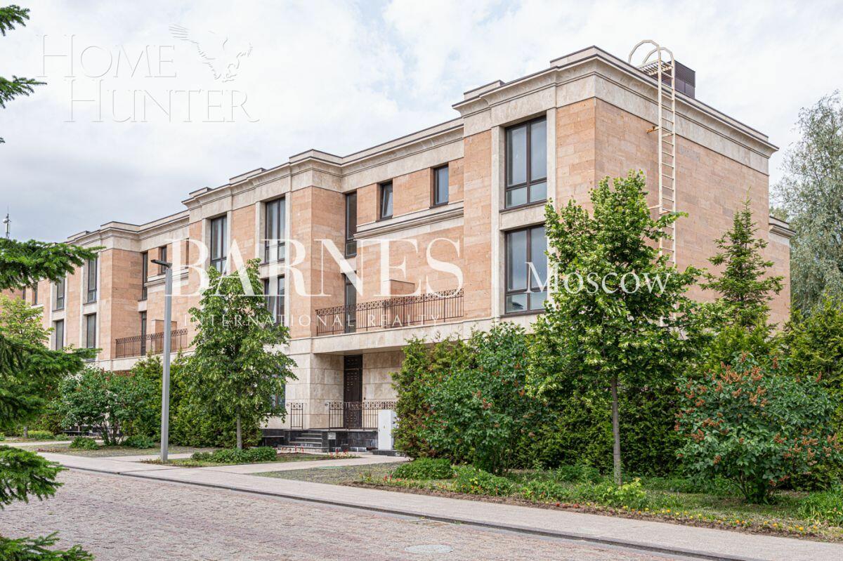 4-УРОВНЕВЫЙ ТАУНХАУС БЕЗ ОТДЕЛКИ 420 М² НА 1 ЭТАЖЕ