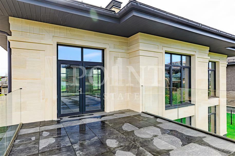 2-этажный коттедж 307 м² без отделки