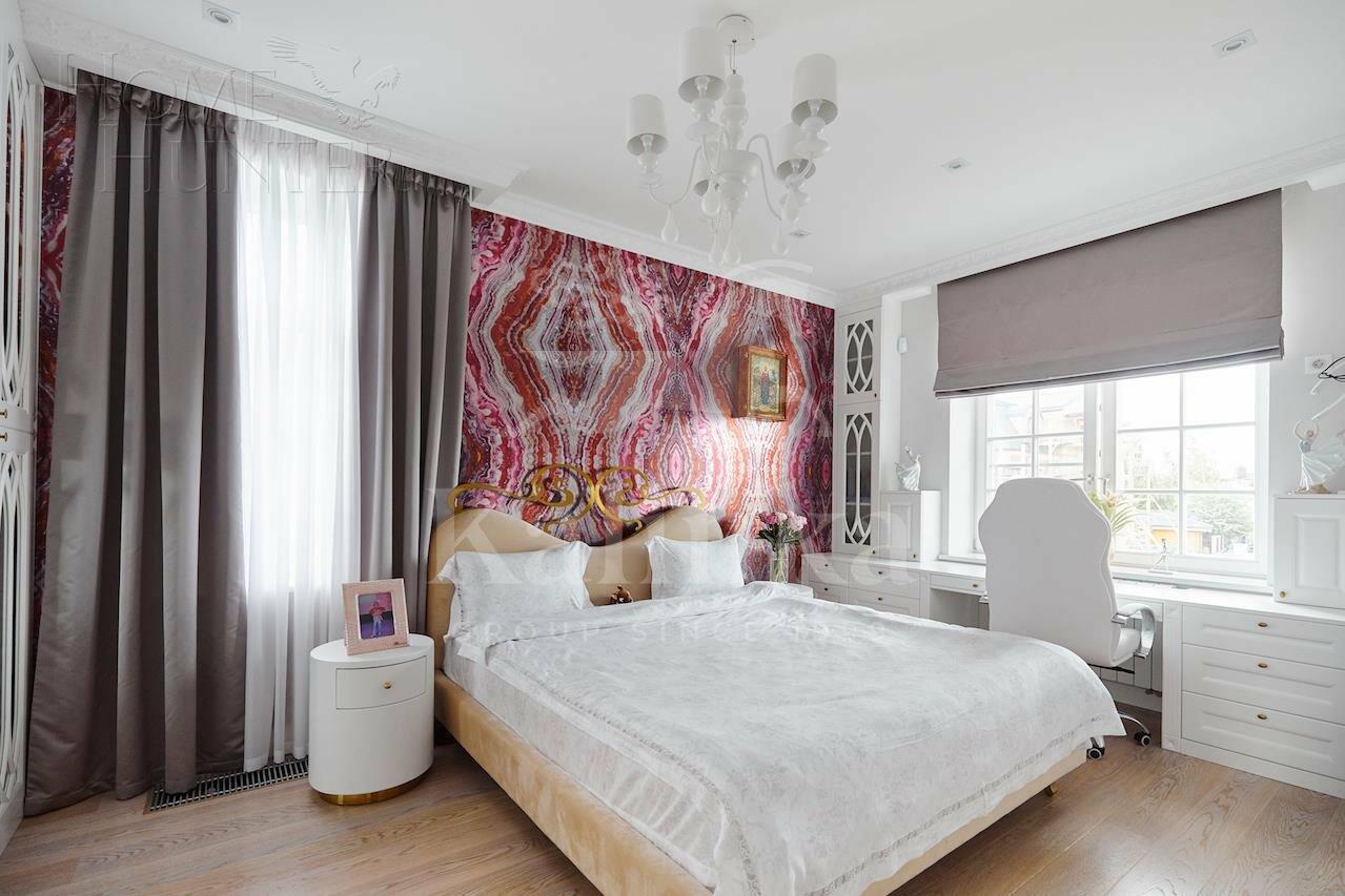 3-этажный коттедж 550 м² с отделкой