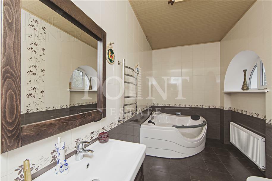 2-этажный коттедж 868 м² с отделкой